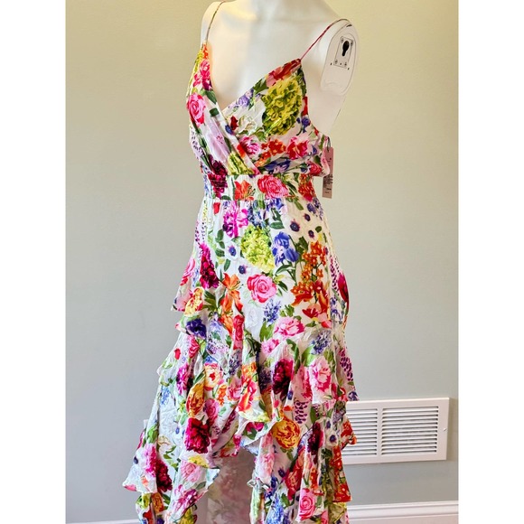 Alice + Olivia Hayden Ruffled Floral Maxi Dress. Size 0 - Picture 6 of 10